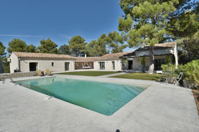 Location saisonnière maison contemporaine Ménerbes Location saisonnière maison contemporaine Ménerbes Maison contemporaine Ménerbes Luberon, Location saisonnière maison contemporaine 3 chambres 200 m²