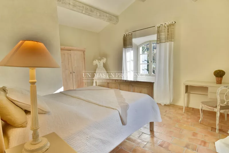 Location saisonnière mas Ménerbes Location saisonnière mas Ménerbes