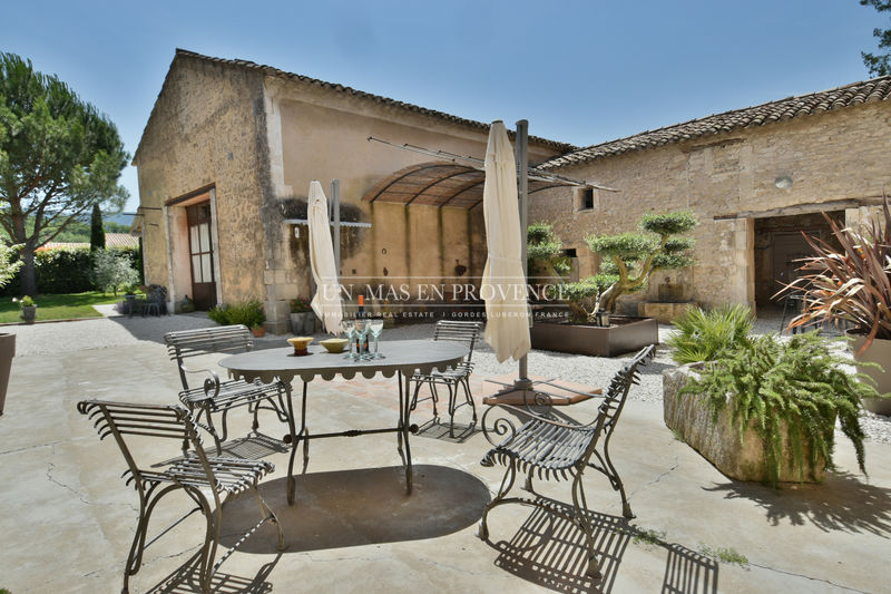 Location saisonnière mas Ménerbes Location saisonnière mas Ménerbes Mas Ménerbes Luberon, Location saisonnière mas 4 chambres 180 m²