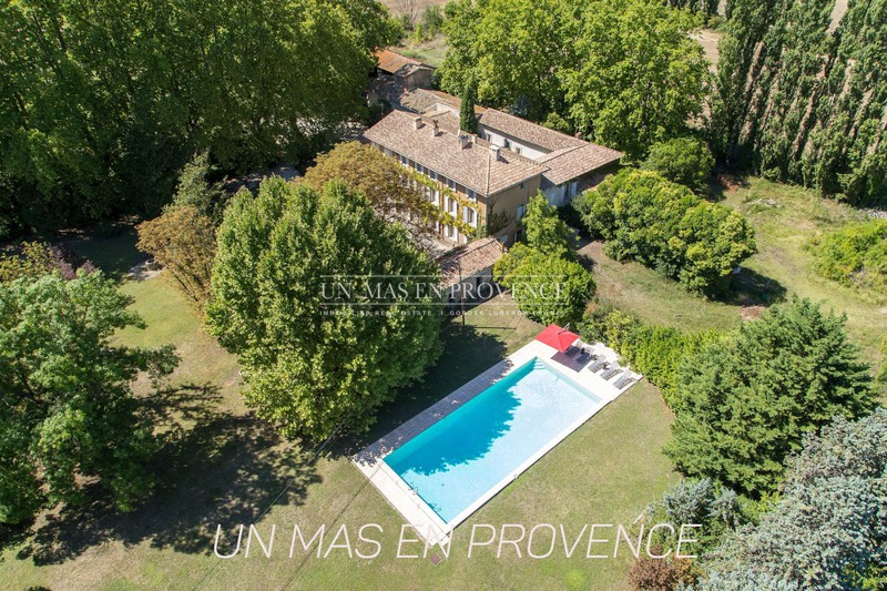 Location saisonnière bastide L'Isle-sur-la-Sorgue Location saisonnière bastide L'Isle-sur-la-Sorgue Bastide L'Isle-sur-la-Sorgue Pays des sorgues, Location saisonnière bastide 7 chambres