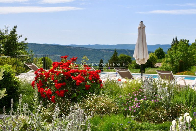 Location saisonnière maison en pierre Viens Location saisonnière maison en pierre Viens Stone house Viens Luberon, Vacation rental stone house 4 bedrooms 195 m²