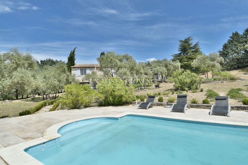 Location saisonnière maison en pierre Gordes Location saisonnière maison en pierre Gordes Maison en pierre Gordes Luberon, Location saisonnière maison en pierre 4 chambres 185 m²
