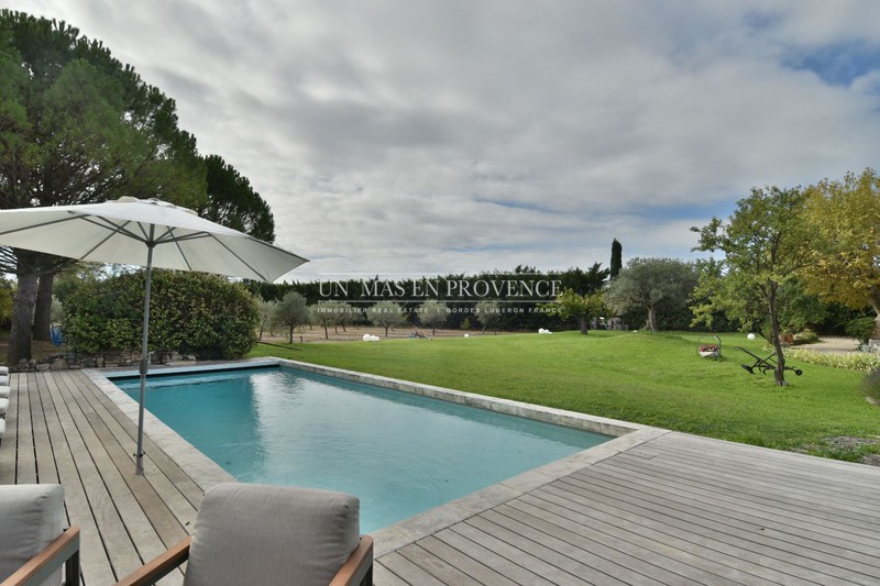 Location saisonnière maison Robion Location saisonnière maison Robion Maison Robion Luberon, Location saisonnière maison 5 chambres 300 m²