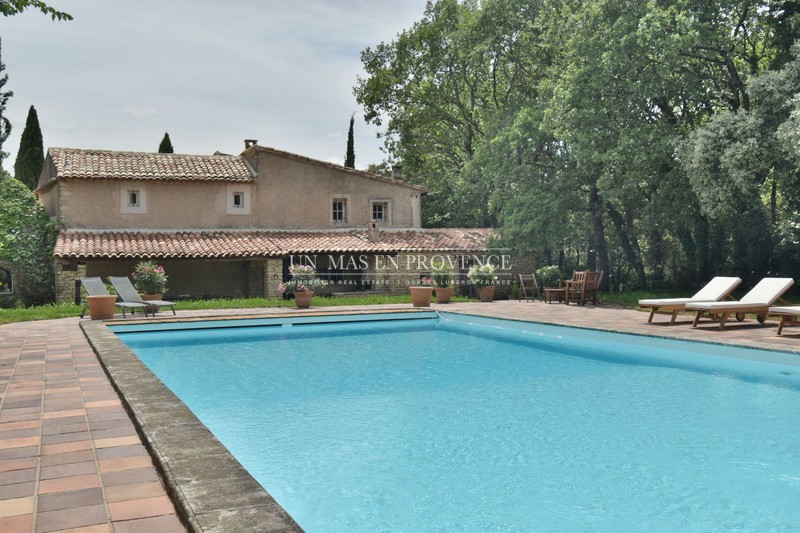 Location saisonnière maison en pierre Ménerbes Location saisonnière maison en pierre Ménerbes Maison en pierre Ménerbes Luberon, Location saisonnière maison en pierre 5 chambres 250 m²
