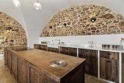 Location saisonnière demeure de prestige Roussillon  