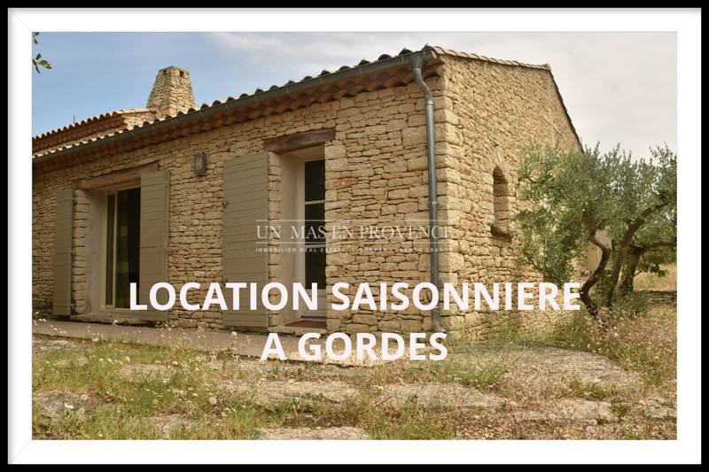 Location saisonnière bastidon Gordes  Bastidon Gordes Luberon,  Vacation rental bastidon  3 bedrooms   95&nbsp;m&sup2;