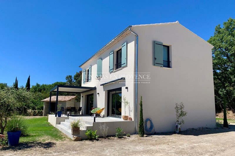 Location saisonnière maison contemporaine Cabrières-d'Avignon  Contemporary house Cabrières-d&#039;Avignon Luberon,  Vacation rental contemporary house  3 bedrooms  