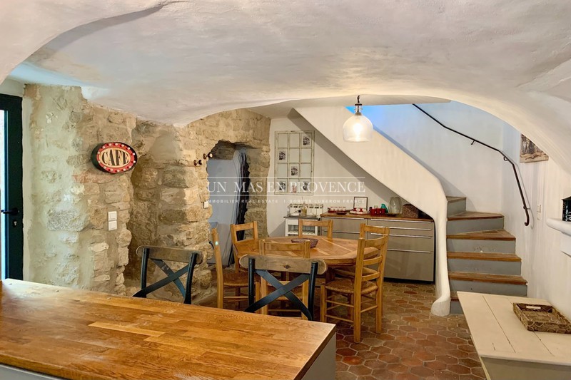 Location saisonnière maison de village Bonnieux  