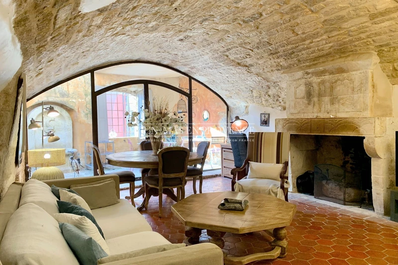 Location saisonnière maison de village Bonnieux  