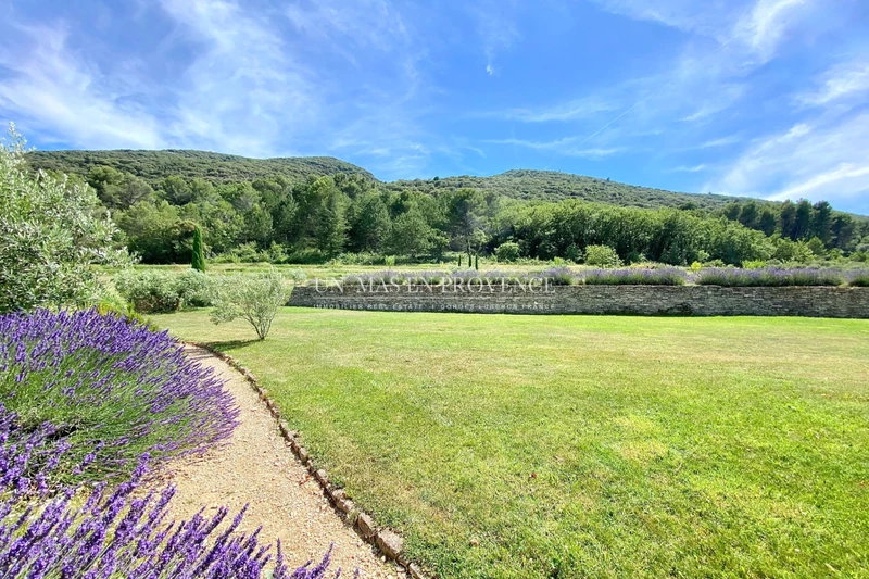 Location saisonnière mas Bonnieux  