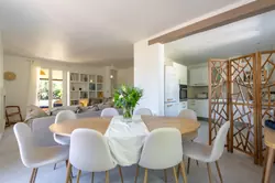 Location saisonnière maison Maubec Location saisonnière maison Maubec