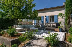 Location saisonnière maison Maubec Location saisonnière maison Maubec