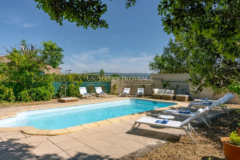 Location saisonnière maison Maubec  