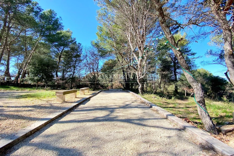 Location saisonnière ancienne bergerie Lacoste  