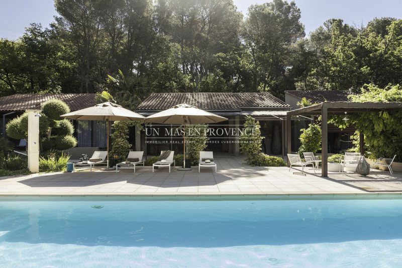 Location saisonnière maison contemporaine Pernes-les-Fontaines Location saisonnière maison contemporaine Pernes-les-Fontaines Maison contemporaine Pernes-les-Fontaines Pays du ventoux, Location saisonnière maison contemporaine 6 chambres 400 m²