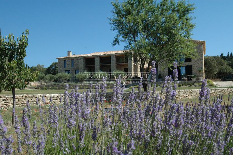 Vente propriété Gordes Vente propriété Gordes Propriété Gordes Luberon, achat propriété 6 chambres 450 m²