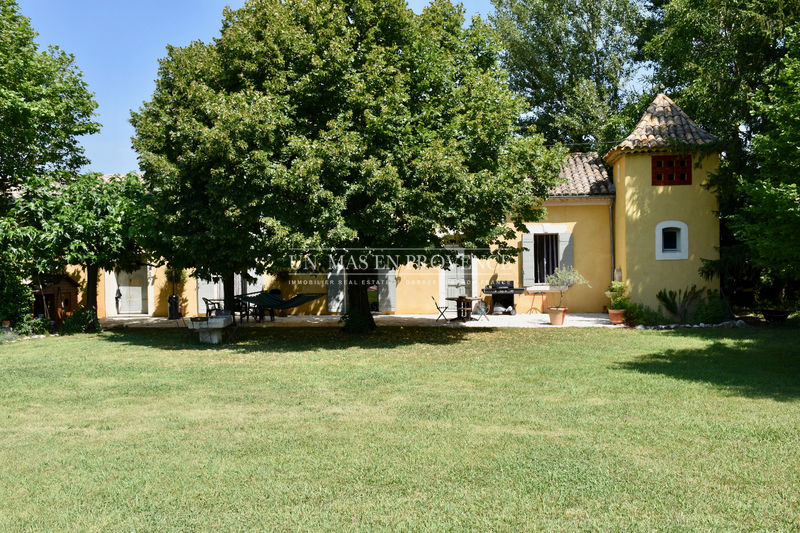 Vente propriété Verquières Vente propriété Verquières Propriété Verquières Alpilles, achat propriété 4 chambres 530 m²