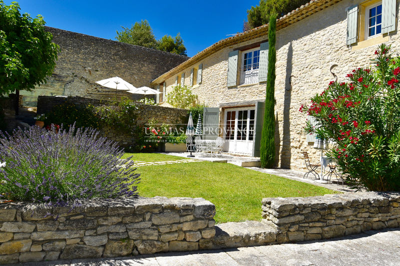 Vente maison de caractère Lagnes Vente maison de caractère Lagnes Mansion Lagnes Luberon, to buy mansion 10 bedrooms 400 m²