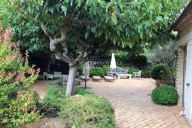 Vente maison en pierre Oppède Vente maison en pierre Oppède Maison en pierre Oppède Luberon, achat maison en pierre 5 chambres 370 m²