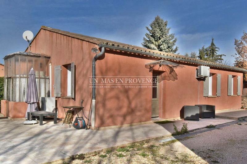 Vente maison Oppède Vente maison Oppède House Oppède to buy house 3 bedrooms 108 m²