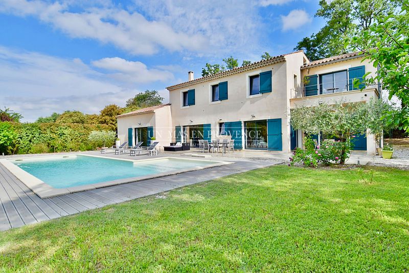 Vente maison contemporaine Ménerbes Vente maison contemporaine Ménerbes Maison contemporaine Ménerbes Luberon, achat maison contemporaine 5 chambres 240 m²
