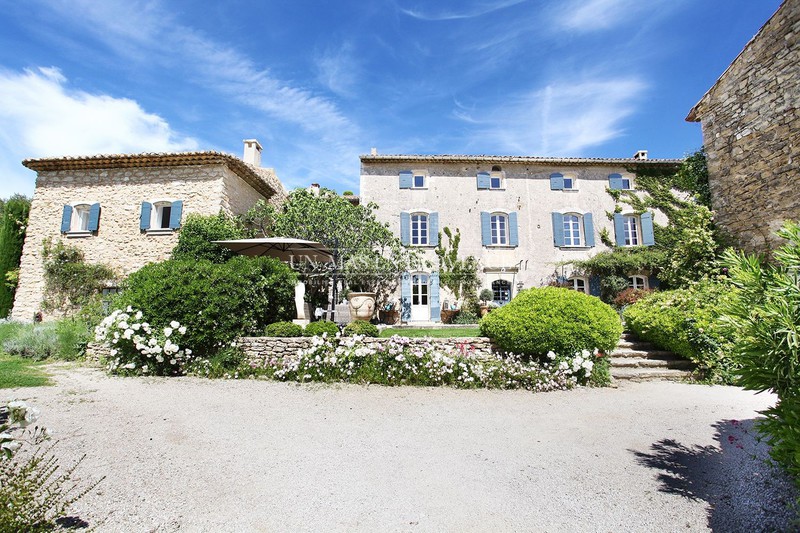Vente propriété Oppède Vente propriété Oppède Propriété Oppède Luberon, achat propriété 19 chambres 800 m²