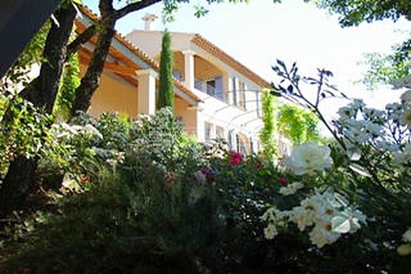 Vente maison Goult Vente maison Goult House Goult Luberon, to buy house 6 bedrooms 245 m²