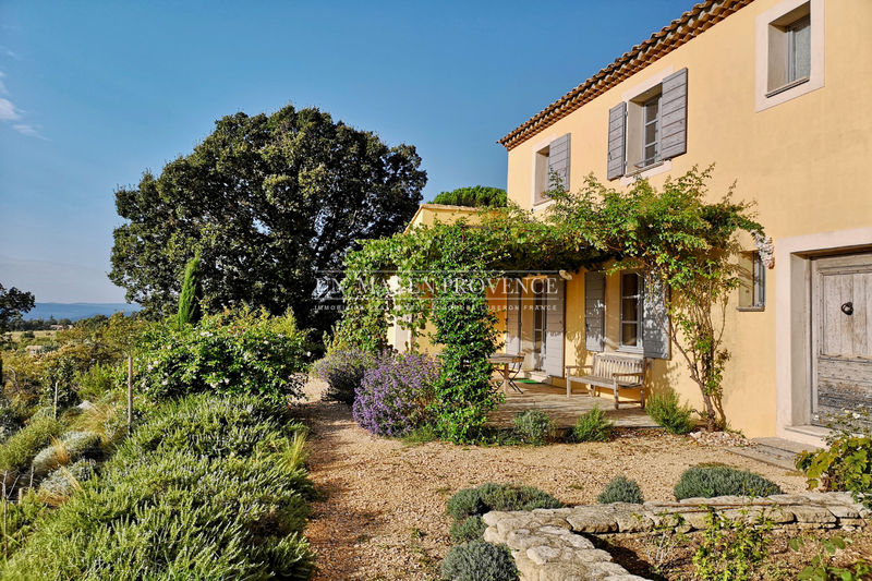 Vente maison récente Saint-Saturnin-lès-Apt Vente maison récente Saint-Saturnin-lès-Apt New house Saint-Saturnin-lès-Apt Luberon, to buy new house 4 bedrooms 255 m²
