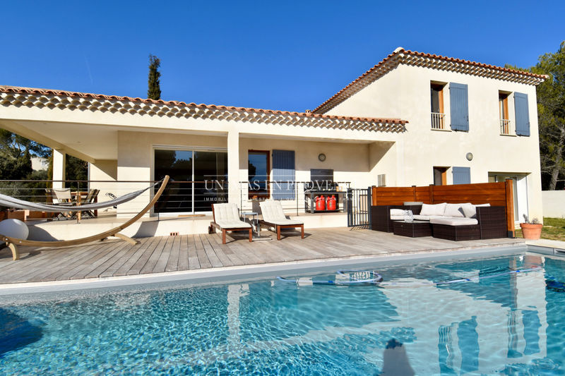 Vente maison contemporaine Cabrières-d'Avignon Vente maison contemporaine Cabrières-d'Avignon Contemporary house Cabrières-d'Avignon Luberon, to buy contemporary house 4 bedrooms 145 m²