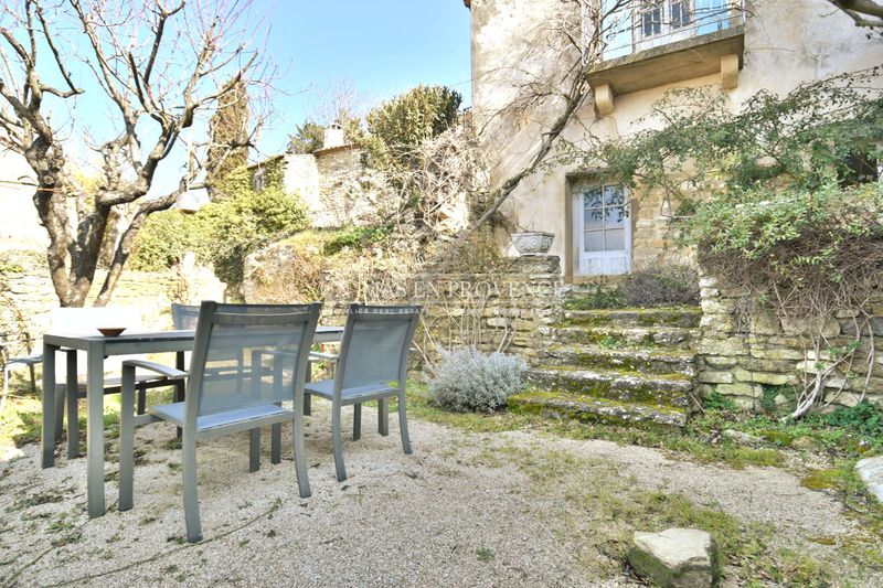 Vente maison de village Ménerbes Vente maison de village Ménerbes Village house Ménerbes Luberon, to buy village house 4 bedrooms 166 m²