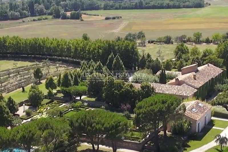 Vente propriété Roussillon Vente propriété Roussillon Propriété Roussillon Luberon, achat propriété 8 chambres 750 m²