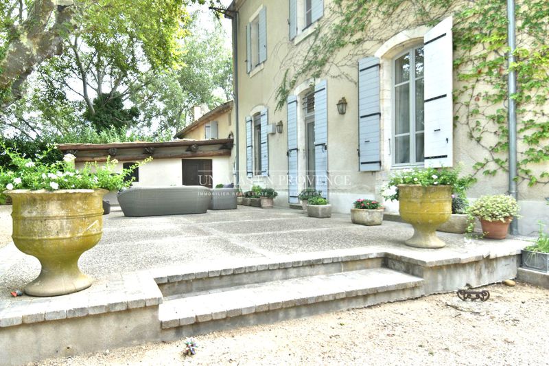 Vente propriété Cavaillon Vente propriété Cavaillon Propriété Cavaillon Luberon, achat propriété 5 chambres 360 m²