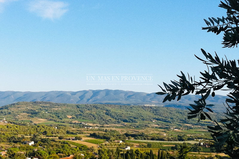 Vente maison de village Saint-Saturnin-lès-Apt Vente maison de village Saint-Saturnin-lès-Apt Village house Saint-Saturnin-lès-Apt Luberon, to buy village house 4 bedrooms 214 m²