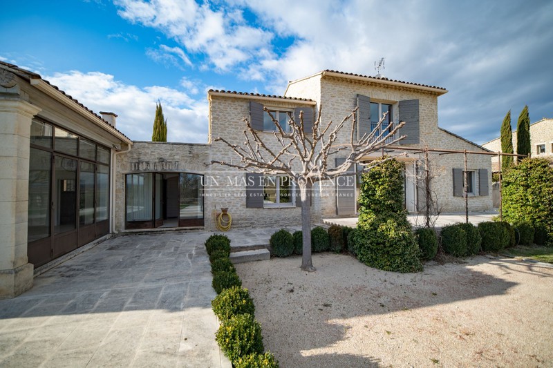 Vente maison contemporaine Gordes Vente maison contemporaine Gordes Maison contemporaine Gordes Luberon, achat maison contemporaine 6 chambres 260 m²