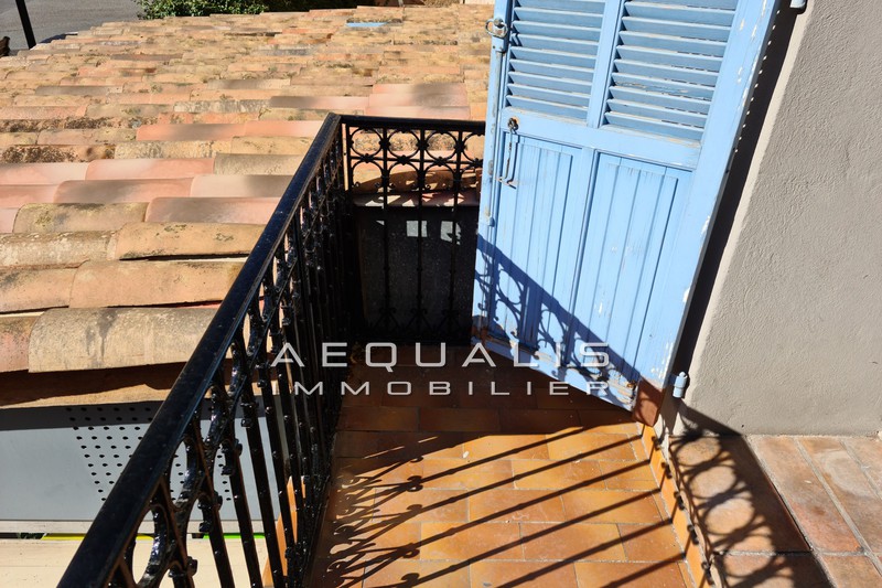 Photo Appartement Saint-Laurent-du-Var Centre-ville, Location appartement 2 pièces 40 m²