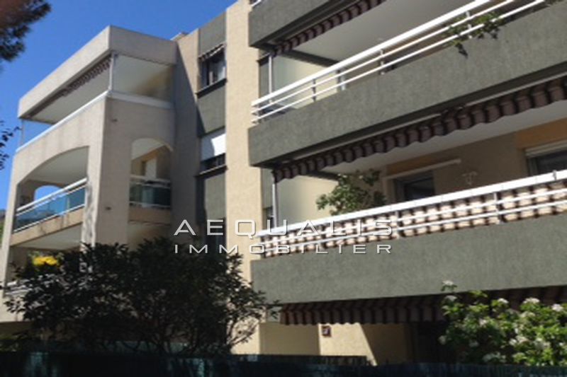 Photo Apartment Saint-Laurent-du-Var Centre-ville, Rentals apartment 3 rooms 64 m²