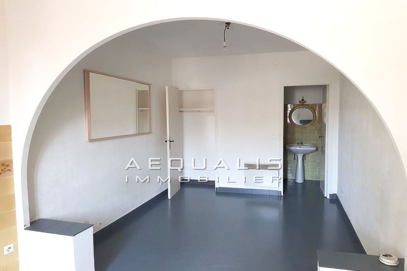 vente Appartement Saint-laurent-du-var Centre-ville Appartement Saint-Laurent-du-Var Centre-ville, Location appartement 1 pièce 32 m²