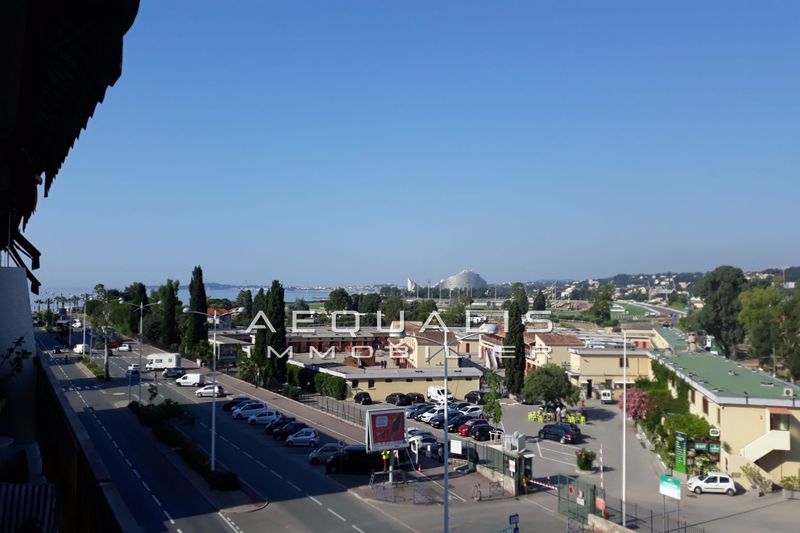 vente Apartment Cagnes-sur-mer Hippodrome Apartment Cagnes-sur-Mer Hippodrome, Rentals apartment 2 rooms 55 m²