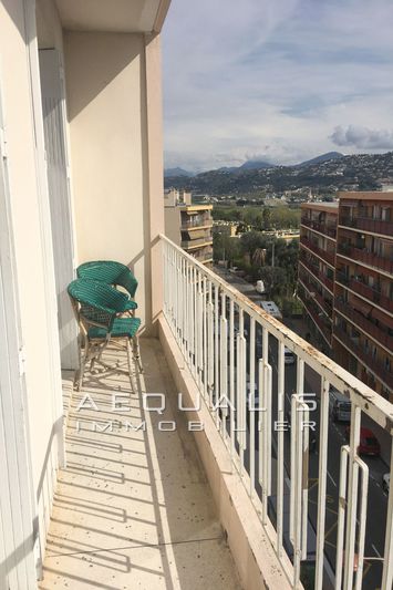 Photo Apartment Saint-Laurent-du-Var Centre-ville, Rentals apartment 2 rooms 42 m²