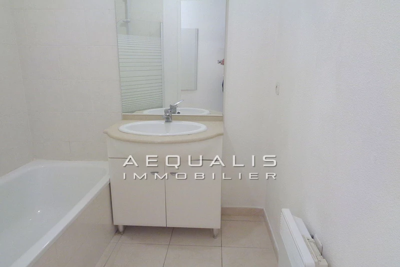 Location appartement Saint-Laurent-du-Var  