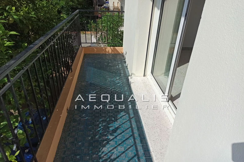 Location appartement Saint-Laurent-du-Var  