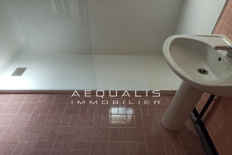 Location appartement Saint-Laurent-du-Var  