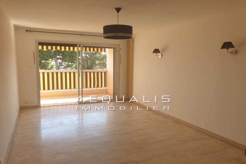 vente Appartement Saint-laurent-du-var Bas plateaux fleuris Appartement Saint-Laurent-du-Var Bas plateaux fleuris, Location appartement 3 pièces 63 m²