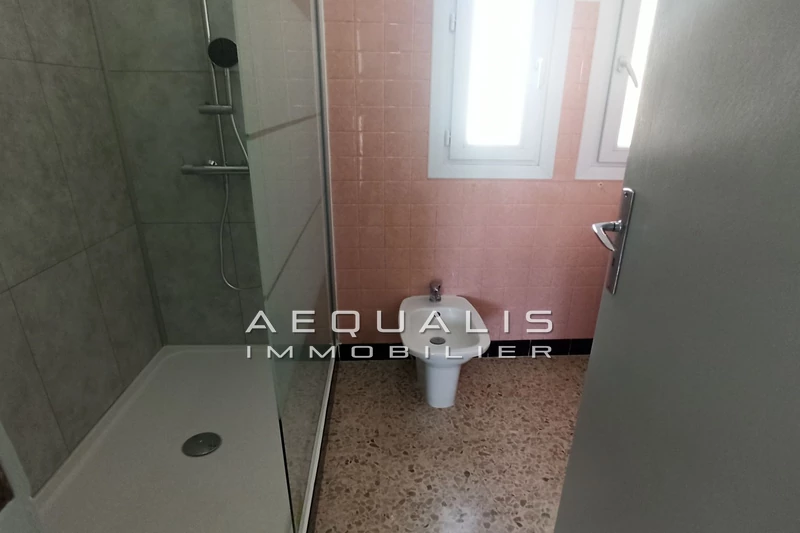 Location appartement Saint-Laurent-du-Var  