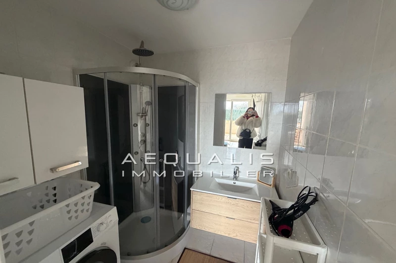 Location appartement Saint-Laurent-du-Var  