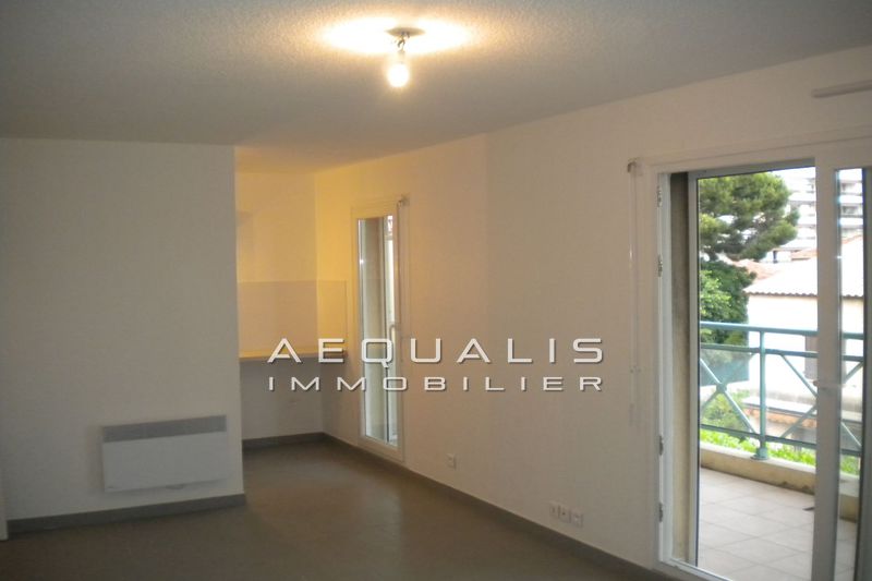 vente Appartement Saint-laurent-du-var Proche de la gare Appartement Saint-Laurent-du-Var Proche de la gare, Location appartement 1 pièce 30 m²