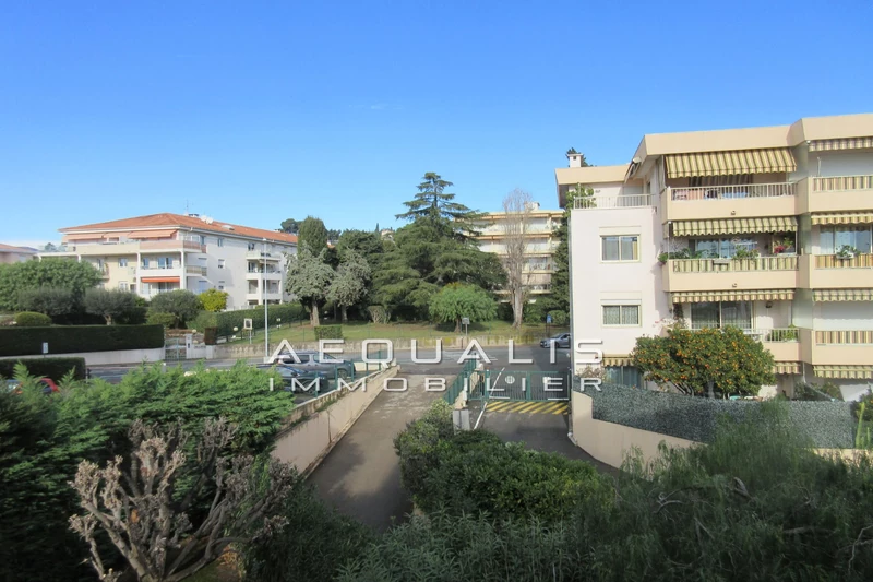 Vente appartement Saint-Laurent-du-Var  