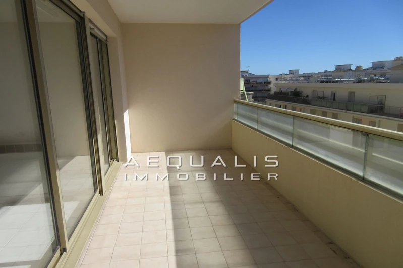 Vente appartement Saint-Laurent-du-Var  