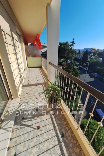 Vente appartement Saint-Laurent-du-Var  