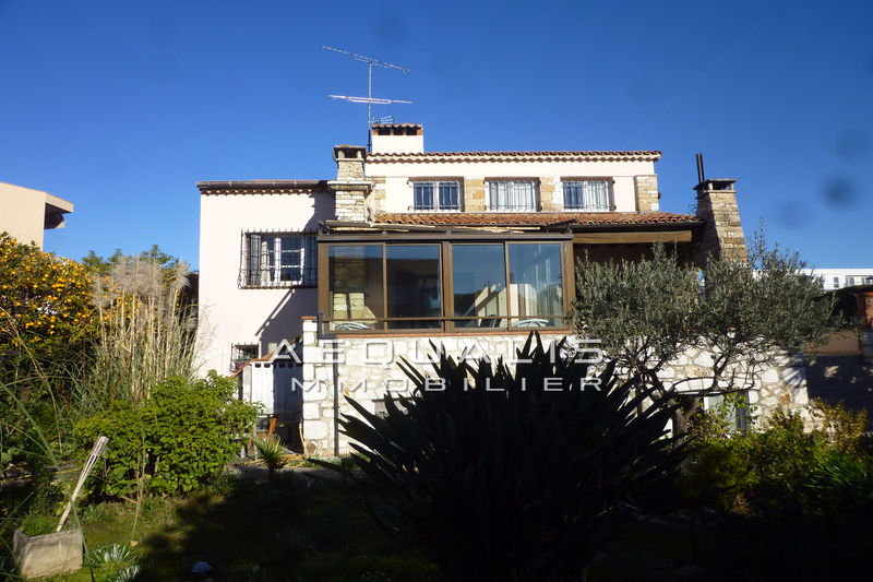 vente Maison villa Saint-laurent-du-var Centre ville Villa Saint-Laurent-du-Var Centre ville, achat villa 5 chambres 220 m²